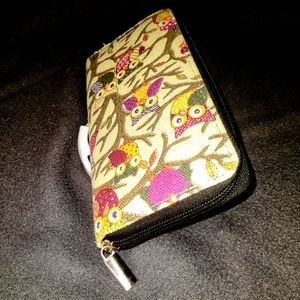 NWOT  Owl Accordion Wallet